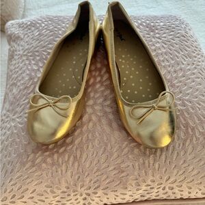 Cat & Jack Gold Flats with Bow Detail